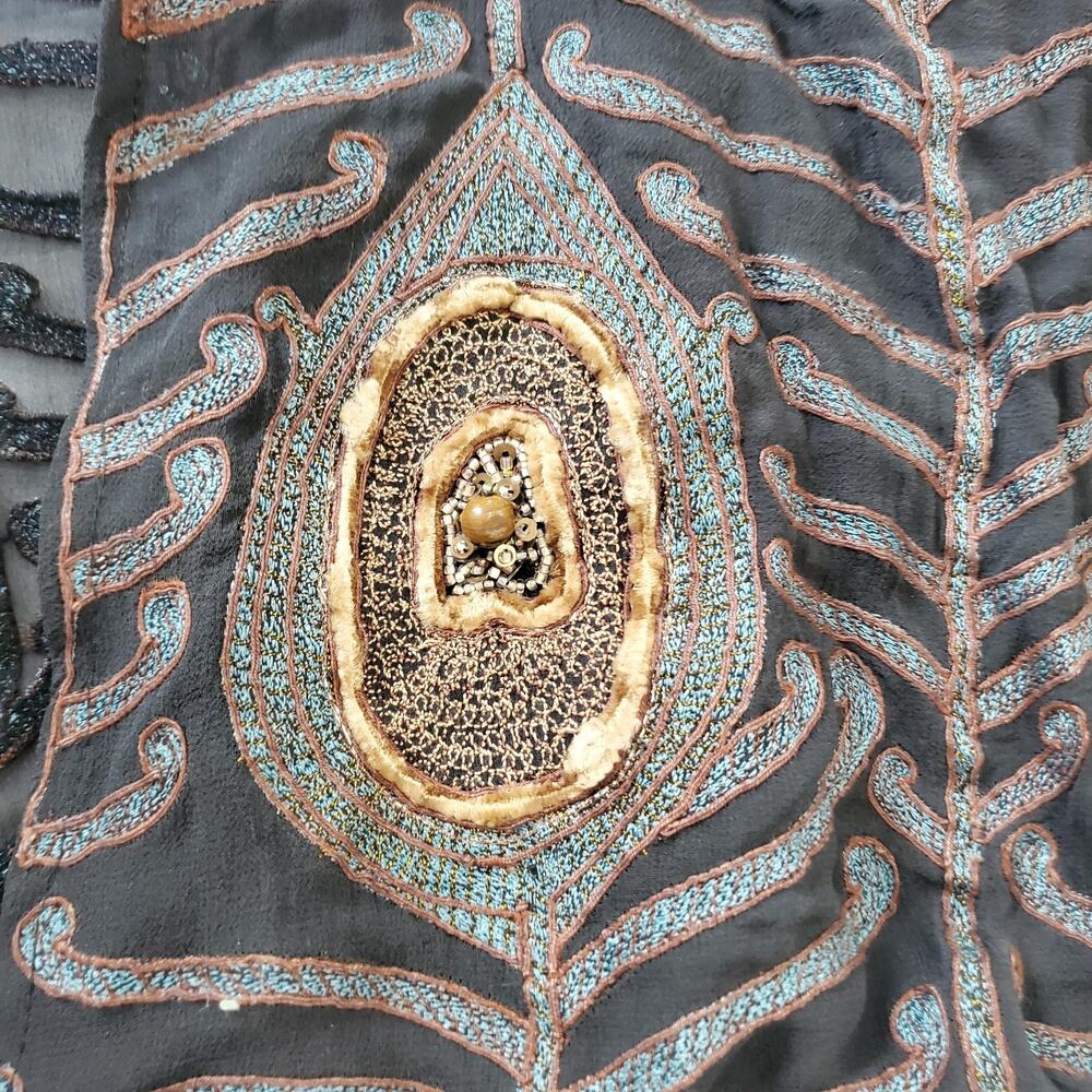 Elegant Black and Gold Beaded Women's Jacket with Peacock Feather Pattern - Picture 3 of 10